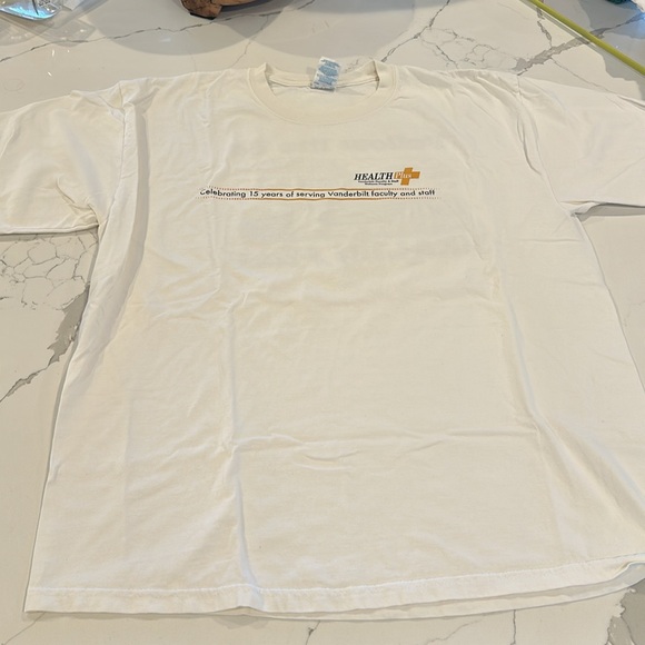 Vintage Vanderbilt Health 15 Years T-Shirt - Picture 4 of 9